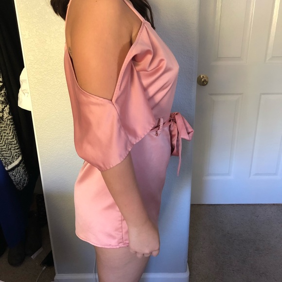Pink satin romper (rose gold) - Picture 5 of 5